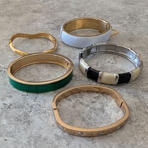 Gold And Silver Tone Clam Shell Bangle Set